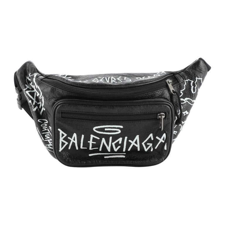 Detail Waist Bag Balenciaga Graffiti Nomer 21
