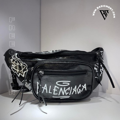 Detail Waist Bag Balenciaga Graffiti Nomer 25