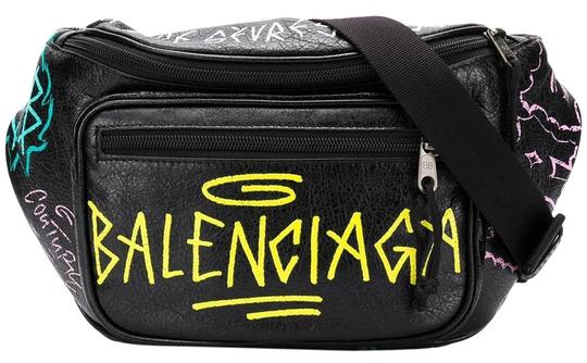 Detail Waist Bag Balenciaga Graffiti Nomer 44