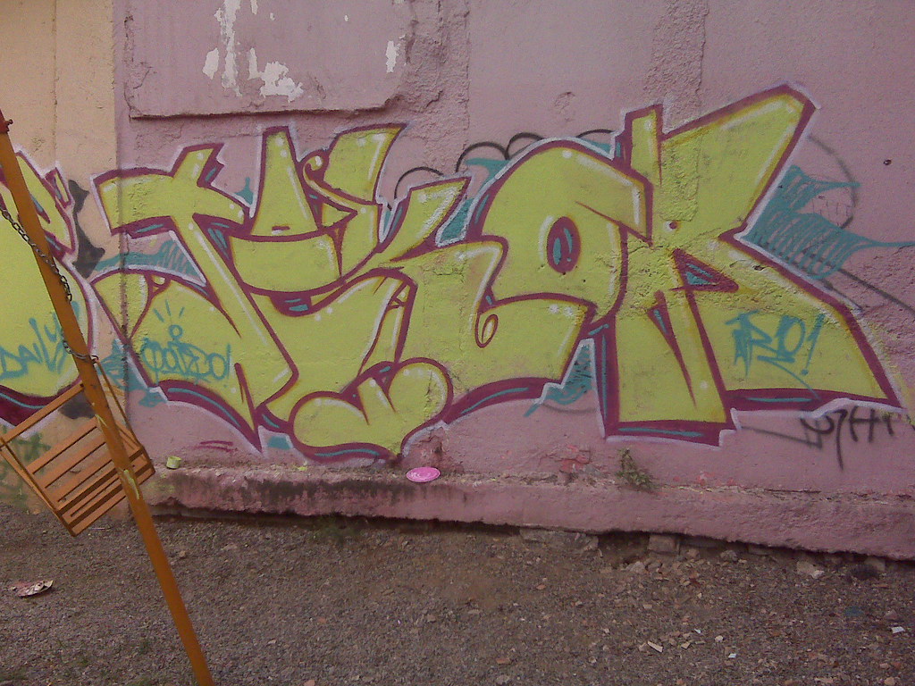 Detail Wallpaper Graffiti Nunk Nomer 11