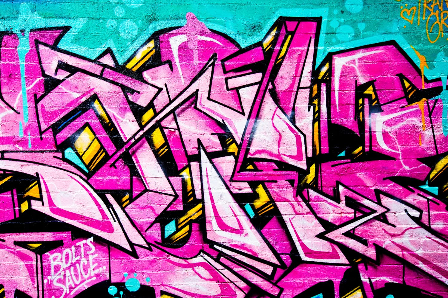Detail Wallpaper Graffiti Pink Nomer 13