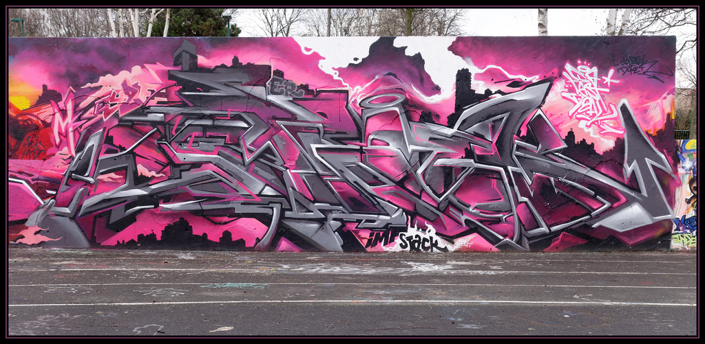 Detail Wallpaper Graffiti Pink Nomer 38