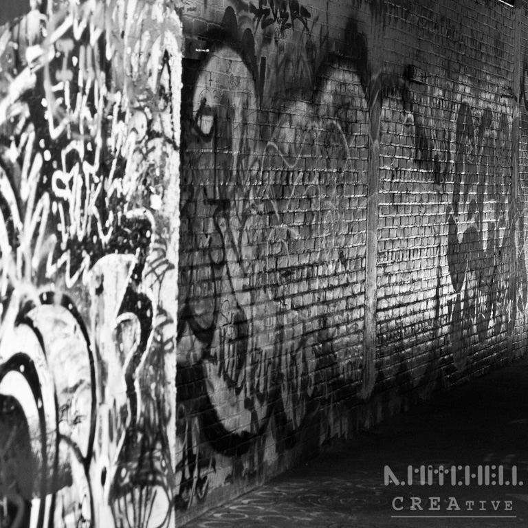 Detail White Graffiti Wall Alley Nomer 42