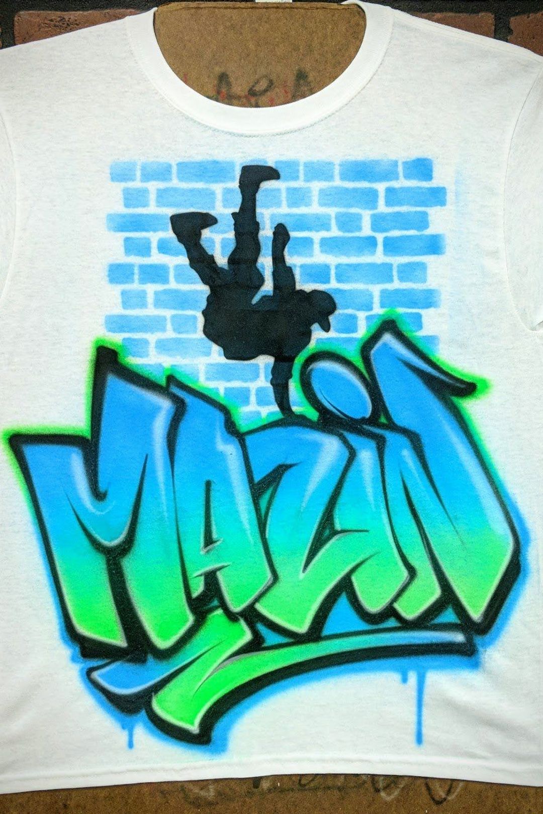 Detail With Dance Graffiti Blue Nomer 6