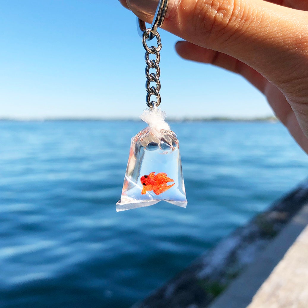 Goldfish In A Bag Keychain - KibrisPDR