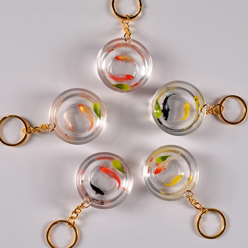 Detail Goldfish In A Bag Keychain Nomer 28