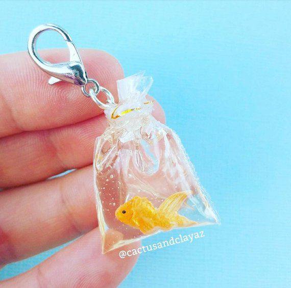 Detail Goldfish In A Bag Keychain Nomer 4
