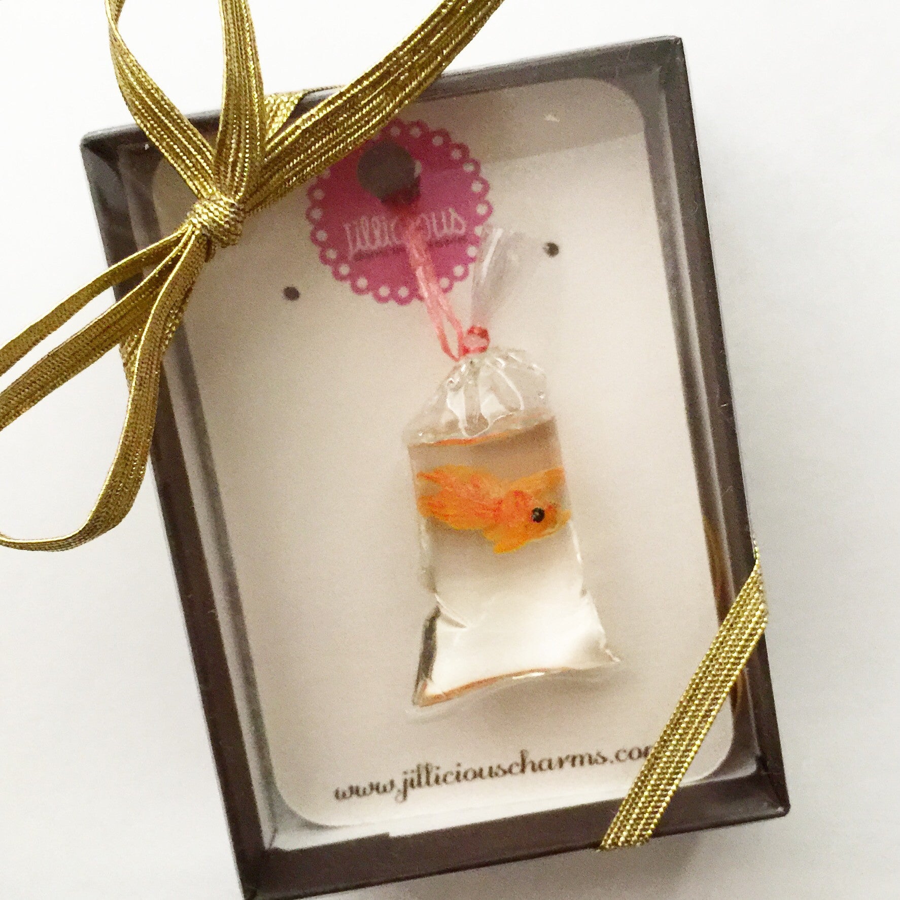 Detail Goldfish In A Bag Keychain Nomer 31