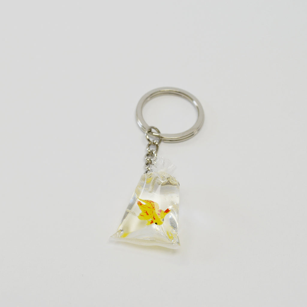 Detail Goldfish In A Bag Keychain Nomer 32