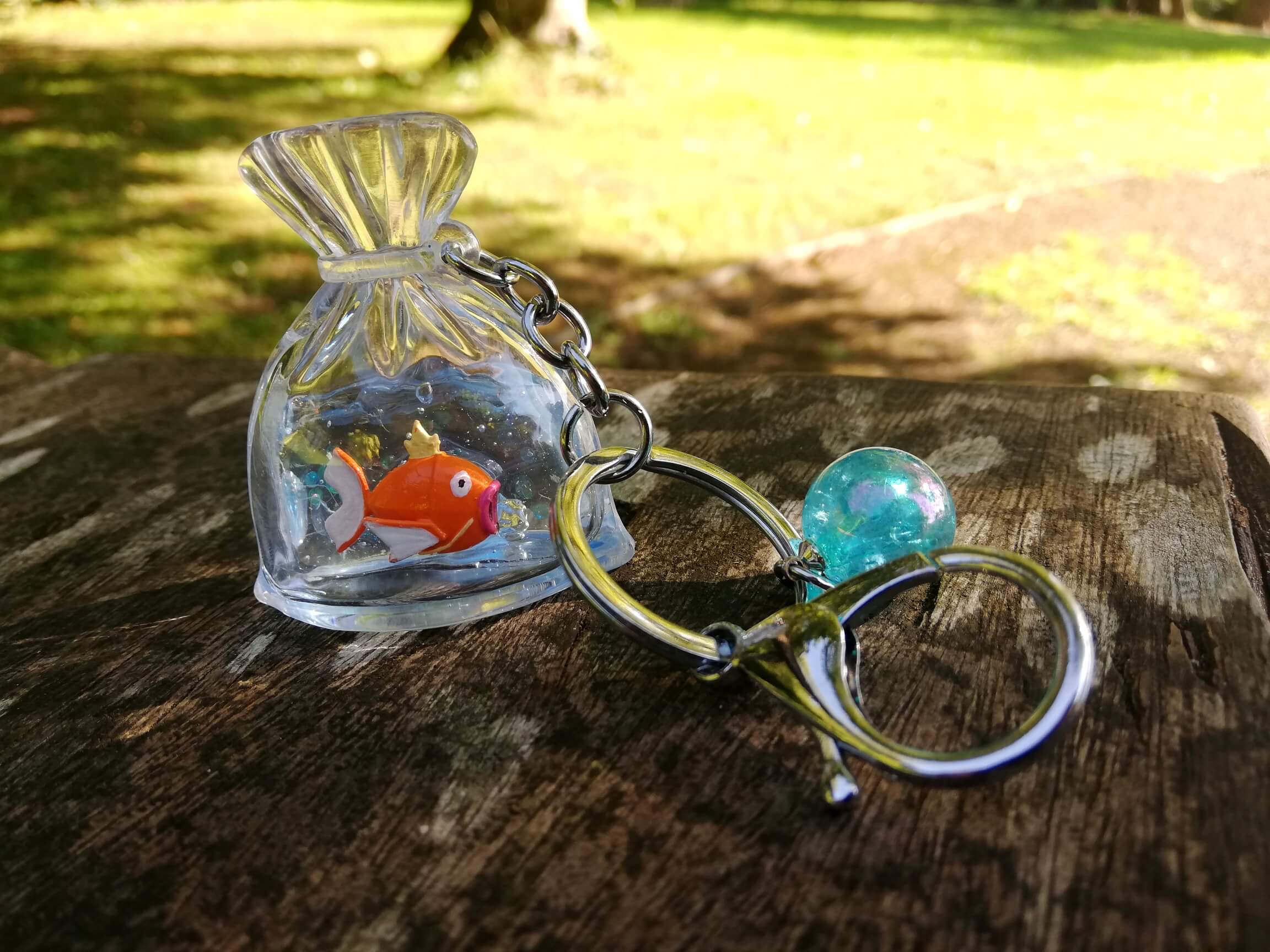 Detail Goldfish In A Bag Keychain Nomer 35