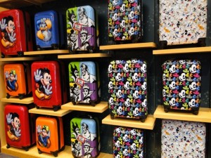 Detail Goofy Suitcase Nomer 45