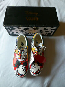 Detail Goofy Vans Nomer 13