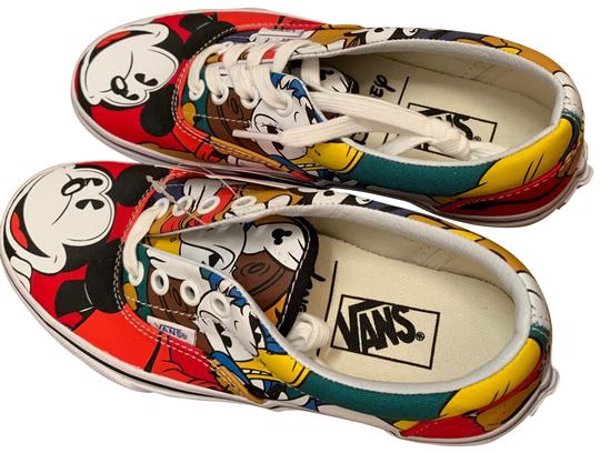 Detail Goofy Vans Nomer 31