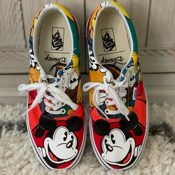 Detail Goofy Vans Nomer 51