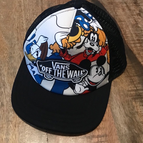 Detail Goofy Vans Nomer 54