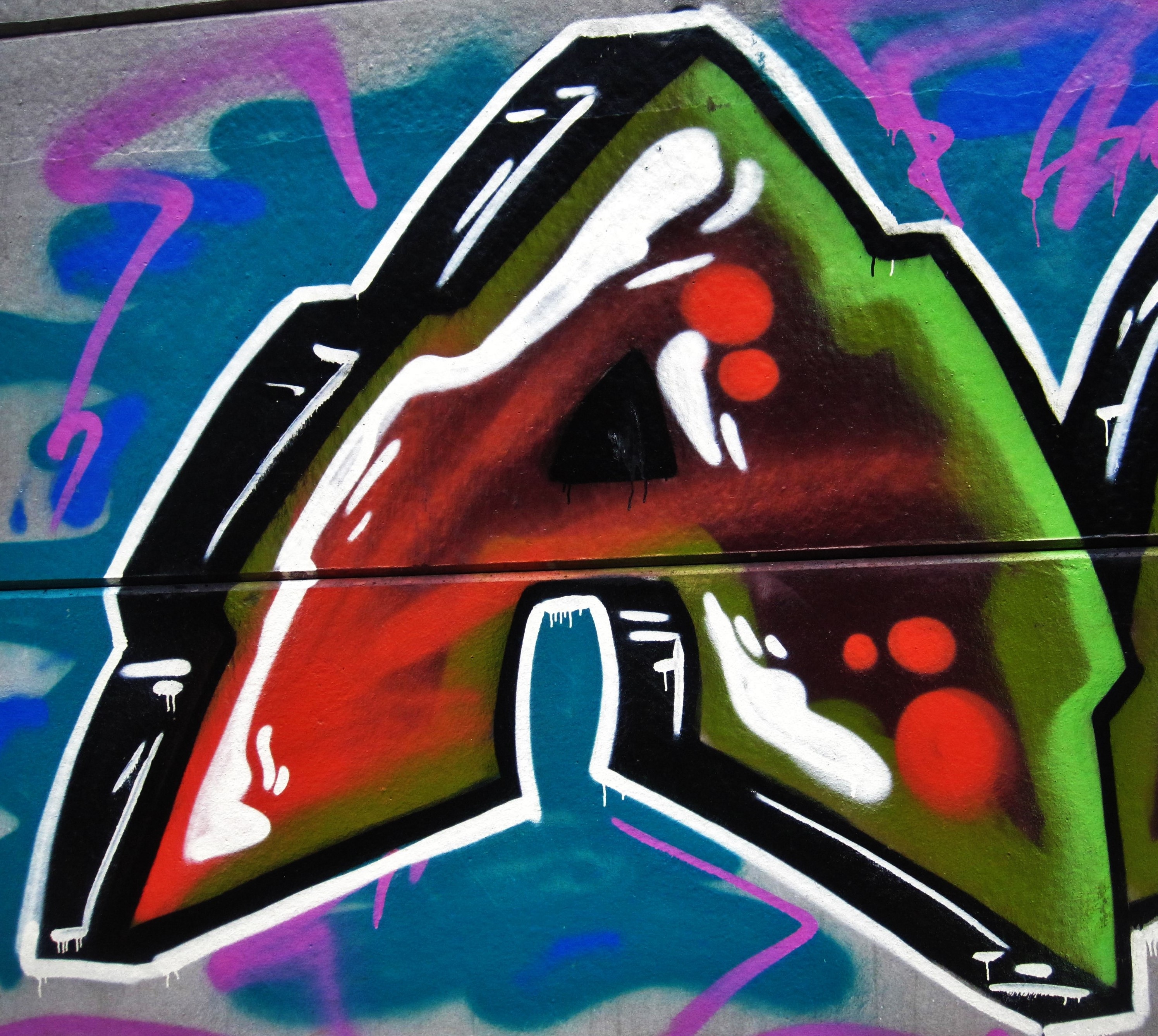 Detail Writing Surf In Graffiti Nomer 16