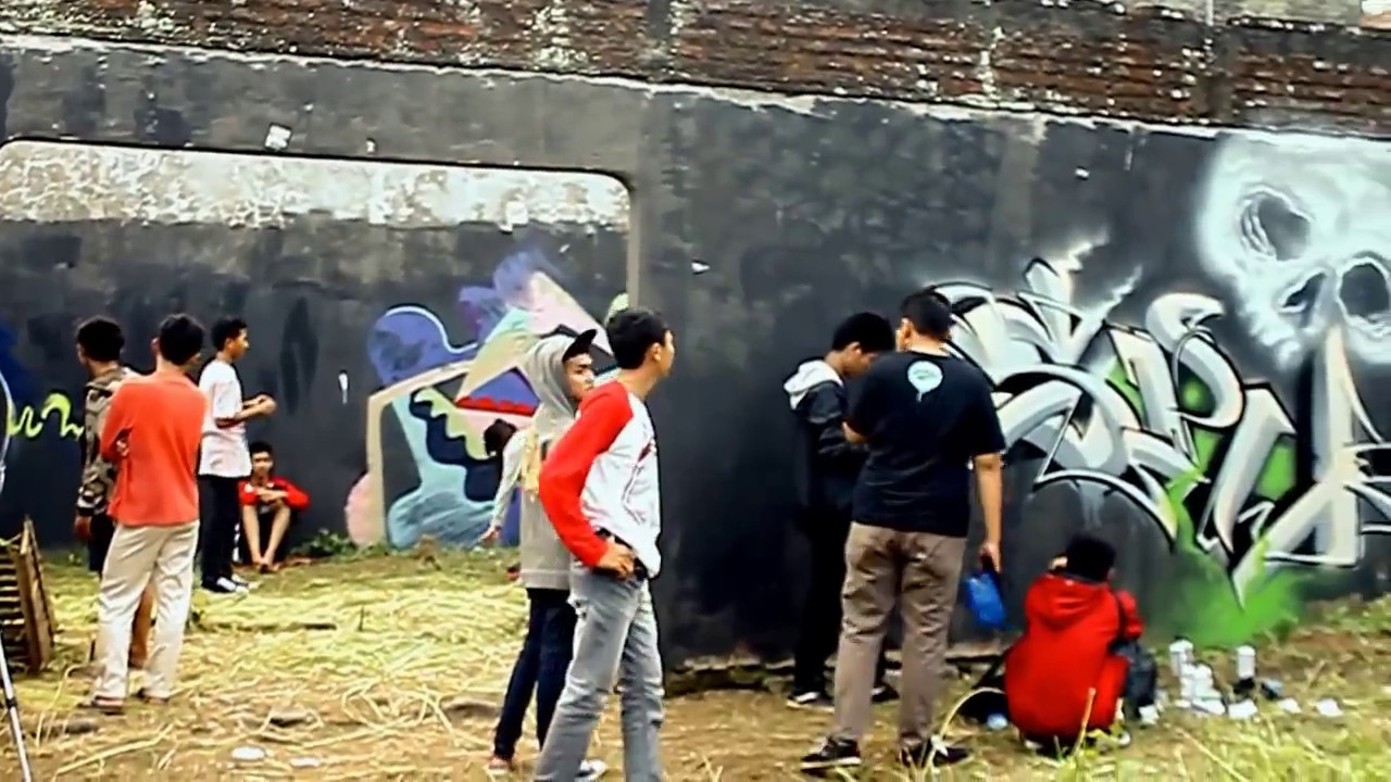 Detail X Tkj 2 Graffiti Nomer 15