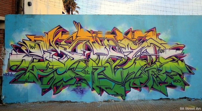 Detail Zigzag Graffiti Nomer 2