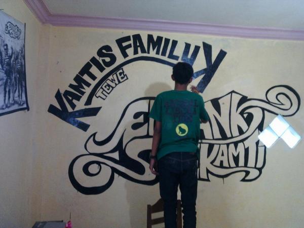 Detail Graffiti Endank Soekamti Nomer 13