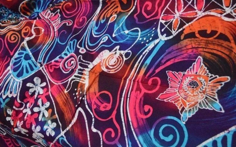 Detail Grafiti Batik Nomer 44