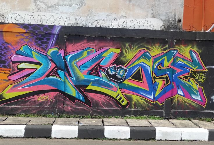 Detail Grafiti Di Tembok Nomer 37