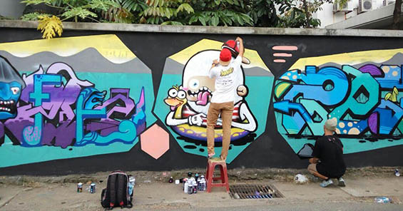 Detail Grafiti Di Tembok Nomer 49