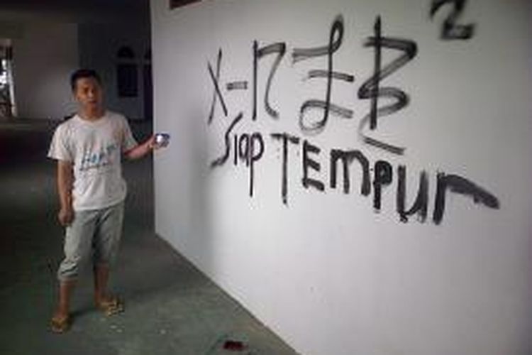 Detail Grafiti Nama Agung Nomer 40