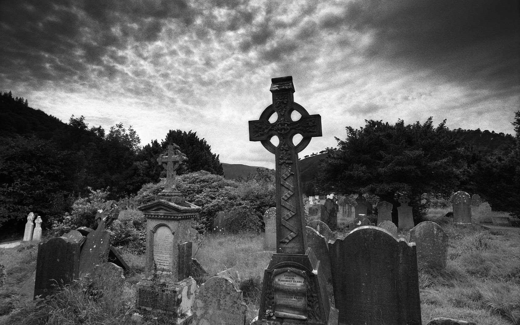 Detail Gravestone Wallpaper Nomer 16