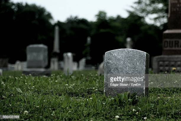 Detail Gravestone Wallpaper Nomer 48