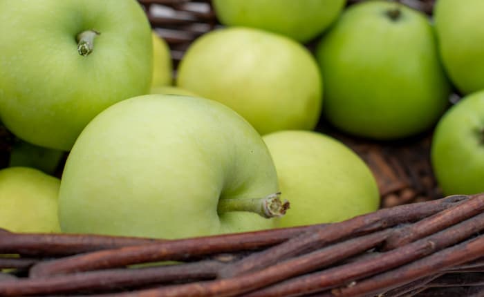 Detail Green Apple Transparent Nomer 49