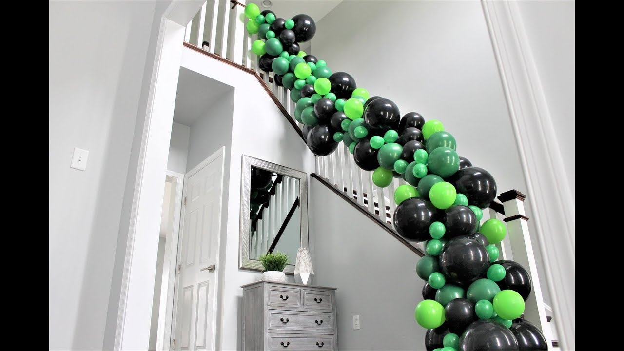 Detail Green Balloon Image Nomer 41