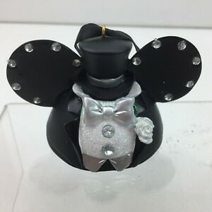 Detail Groom Mickey Ears Nomer 26