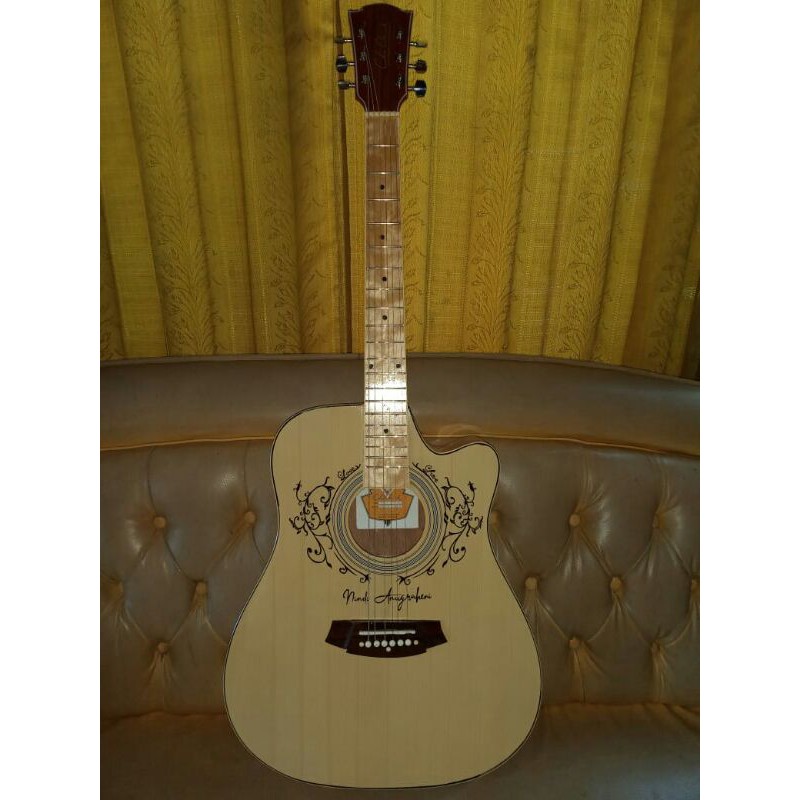 Detail Desain Gitar Akustik Nomer 17