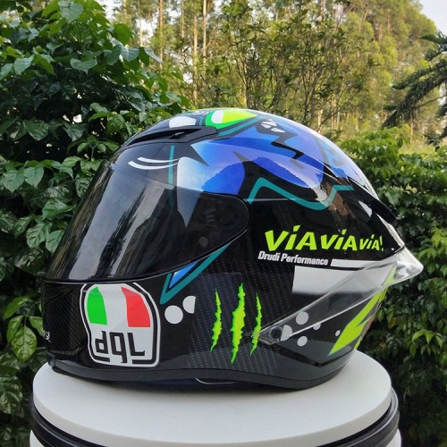 Detail Desain Helm Full Face Nomer 22