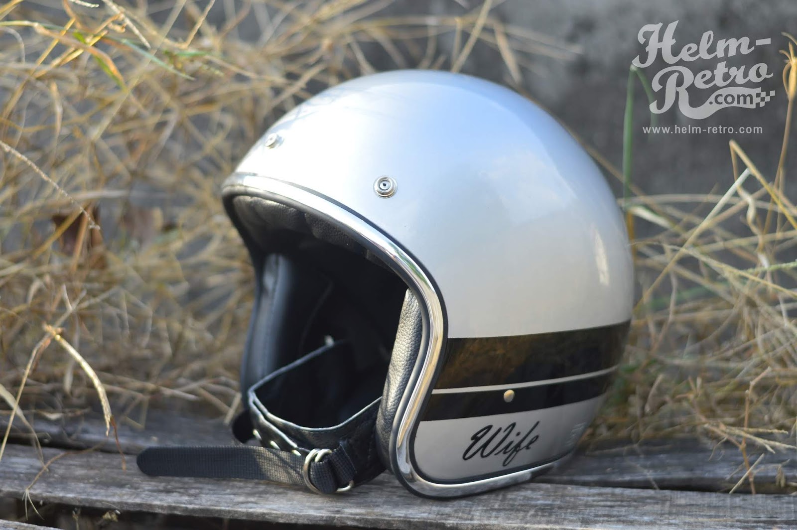 Detail Desain Helm Simple Nomer 36