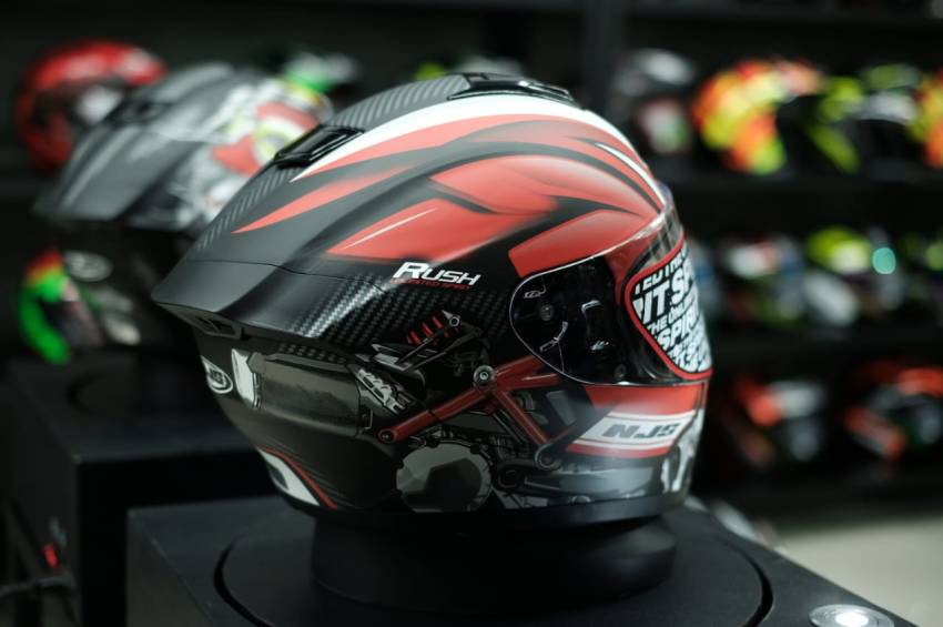 Detail Desain Helm Simple Nomer 46