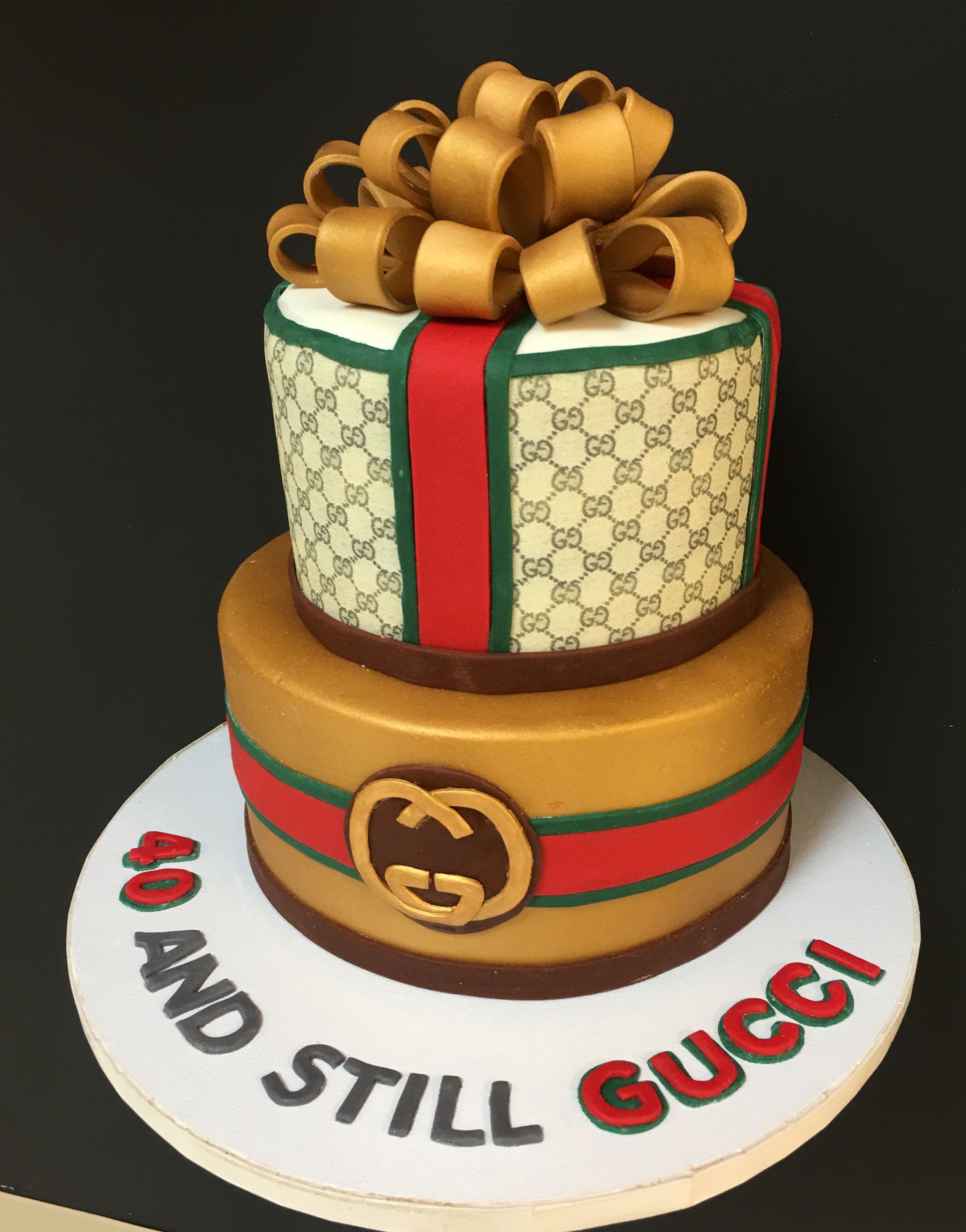 Detail Gucci Birthday Cake Designs Nomer 3