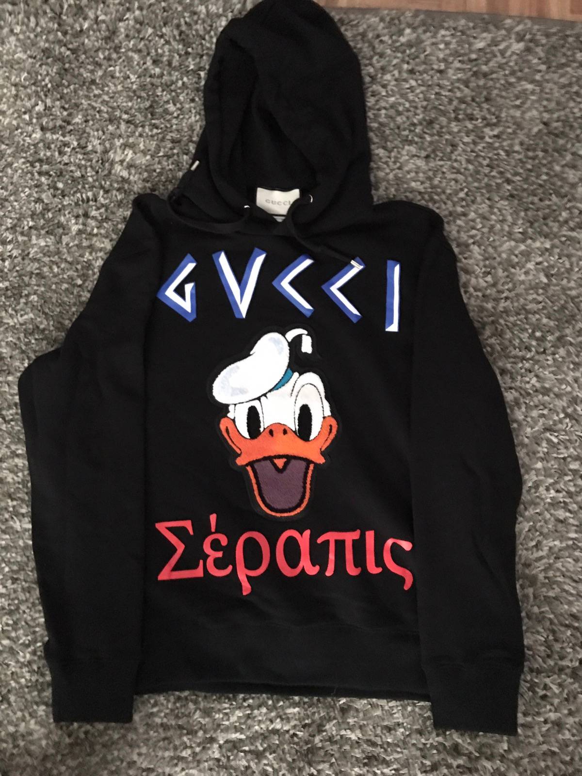 Detail Gucci Donald Duck Hoodie Nomer 2