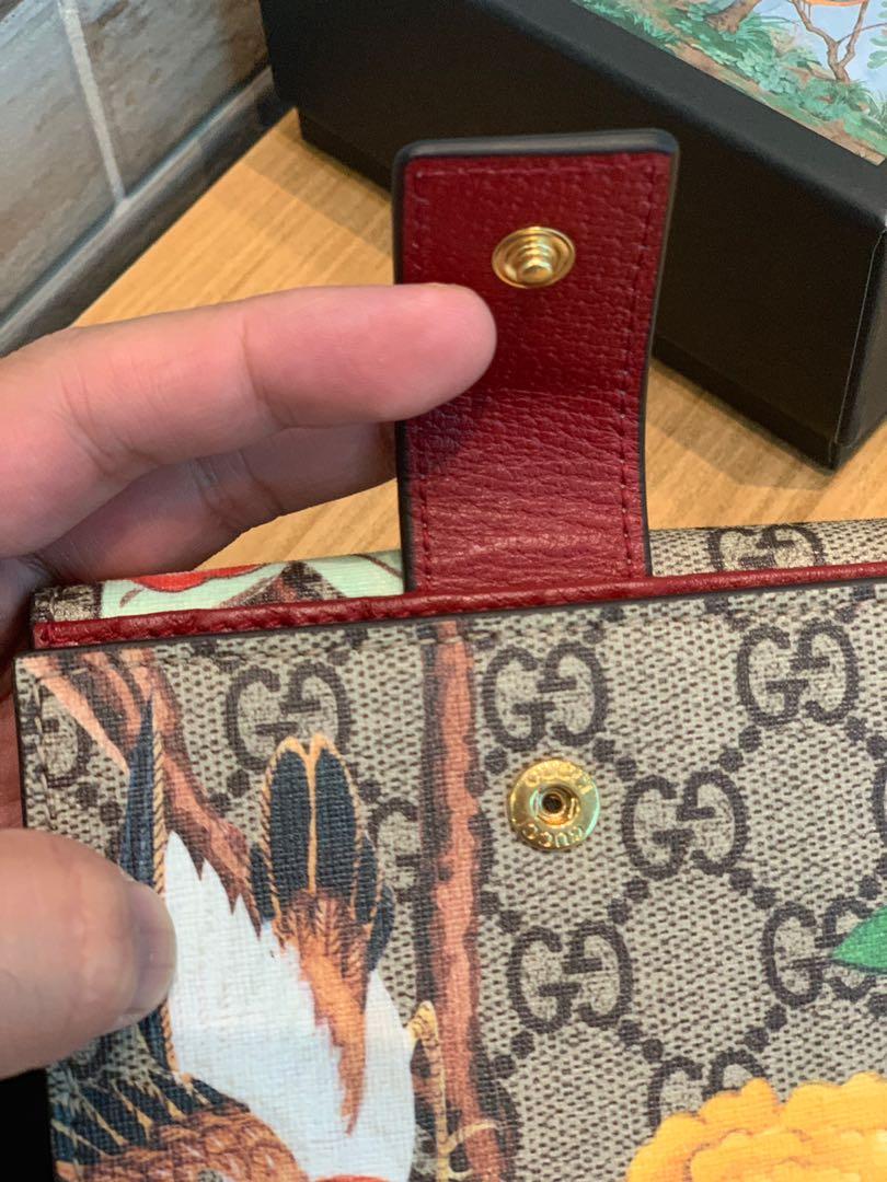 Detail Gucci Hummingbird Wallet Nomer 54