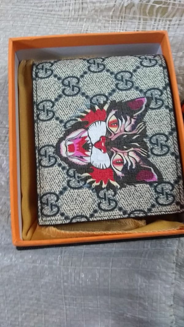 Detail Gucci Lion Wallet Nomer 40