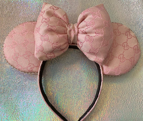 Detail Gucci Mickey Mouse Ears Nomer 17