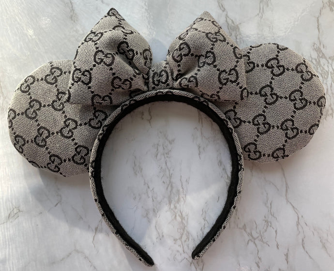Detail Gucci Mickey Mouse Ears Nomer 18