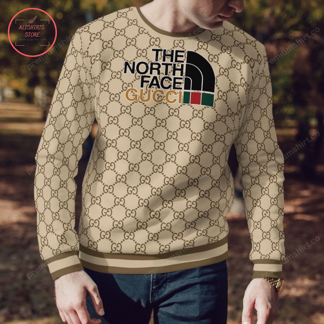 Detail Gucci Reindeer Sweater Nomer 35