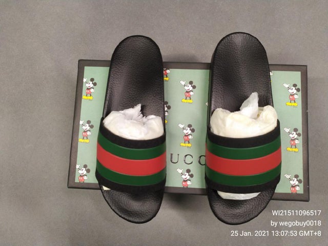 Detail Gucci Slides Mickey Mouse Nomer 40