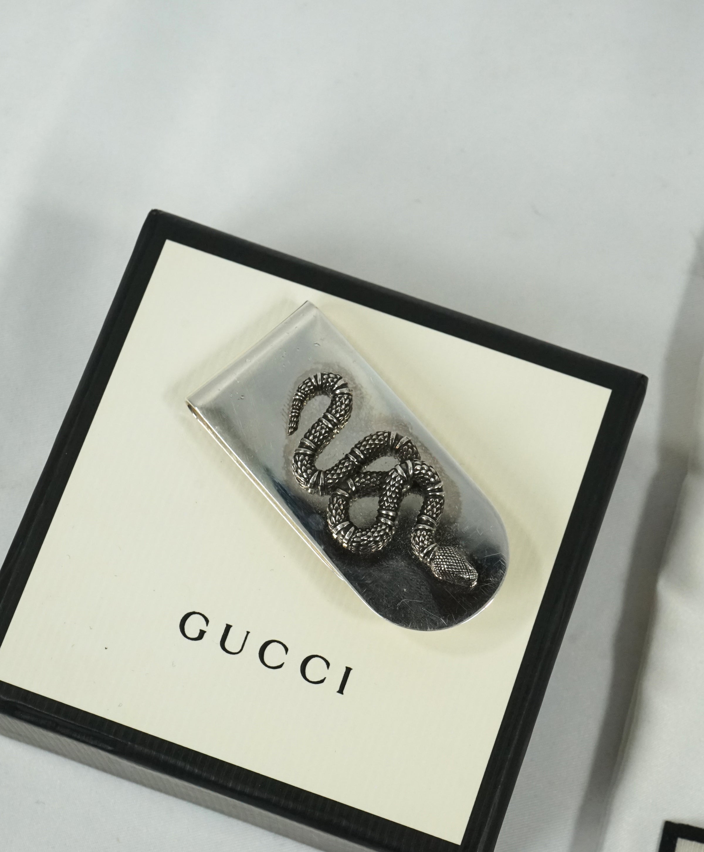 Detail Gucci Snake Money Clip Nomer 37