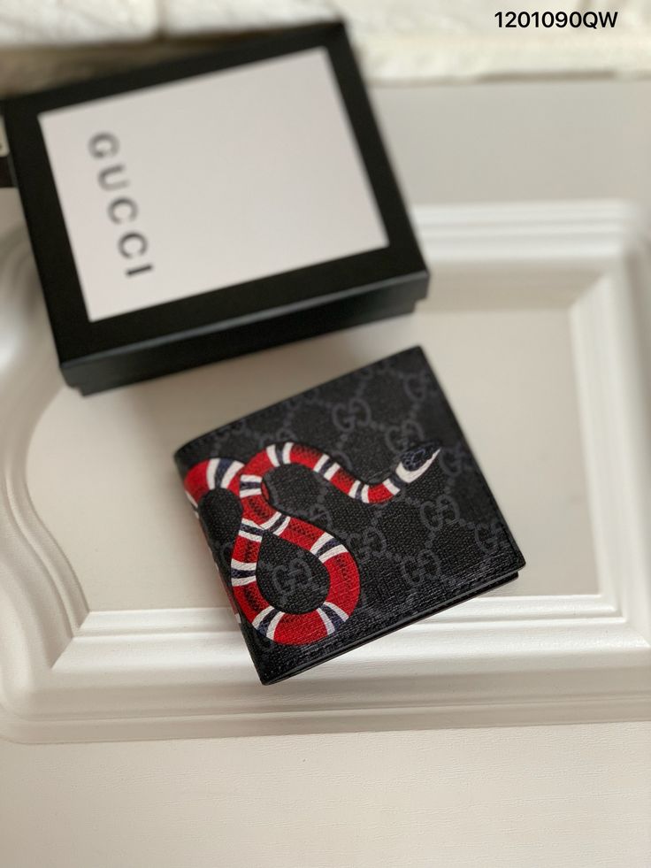 Download Gucci Snake Money Clip Nomer 45