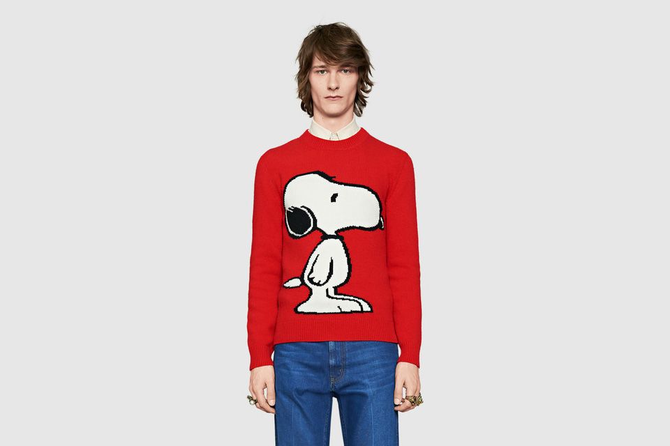 Detail Gucci Snoopy Sweater Nomer 5