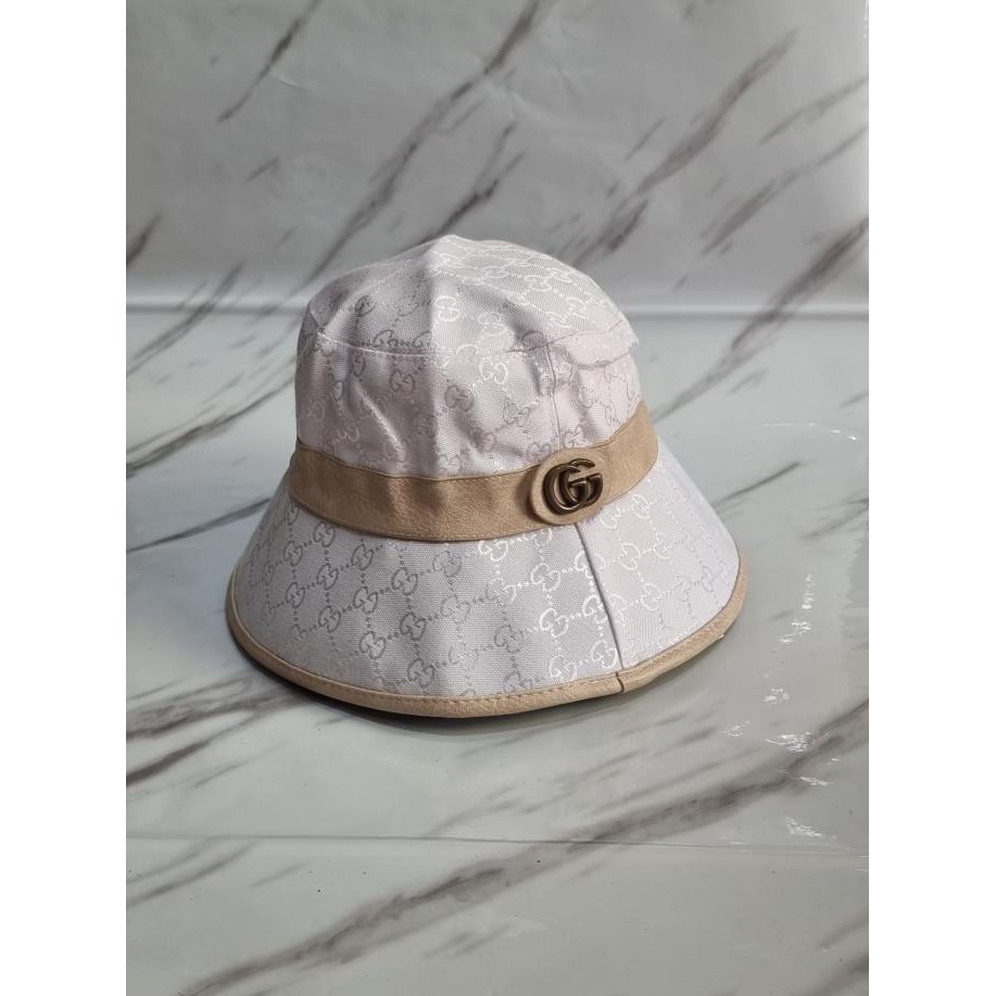 Detail Gucci Strawberry Bucket Hat Nomer 33