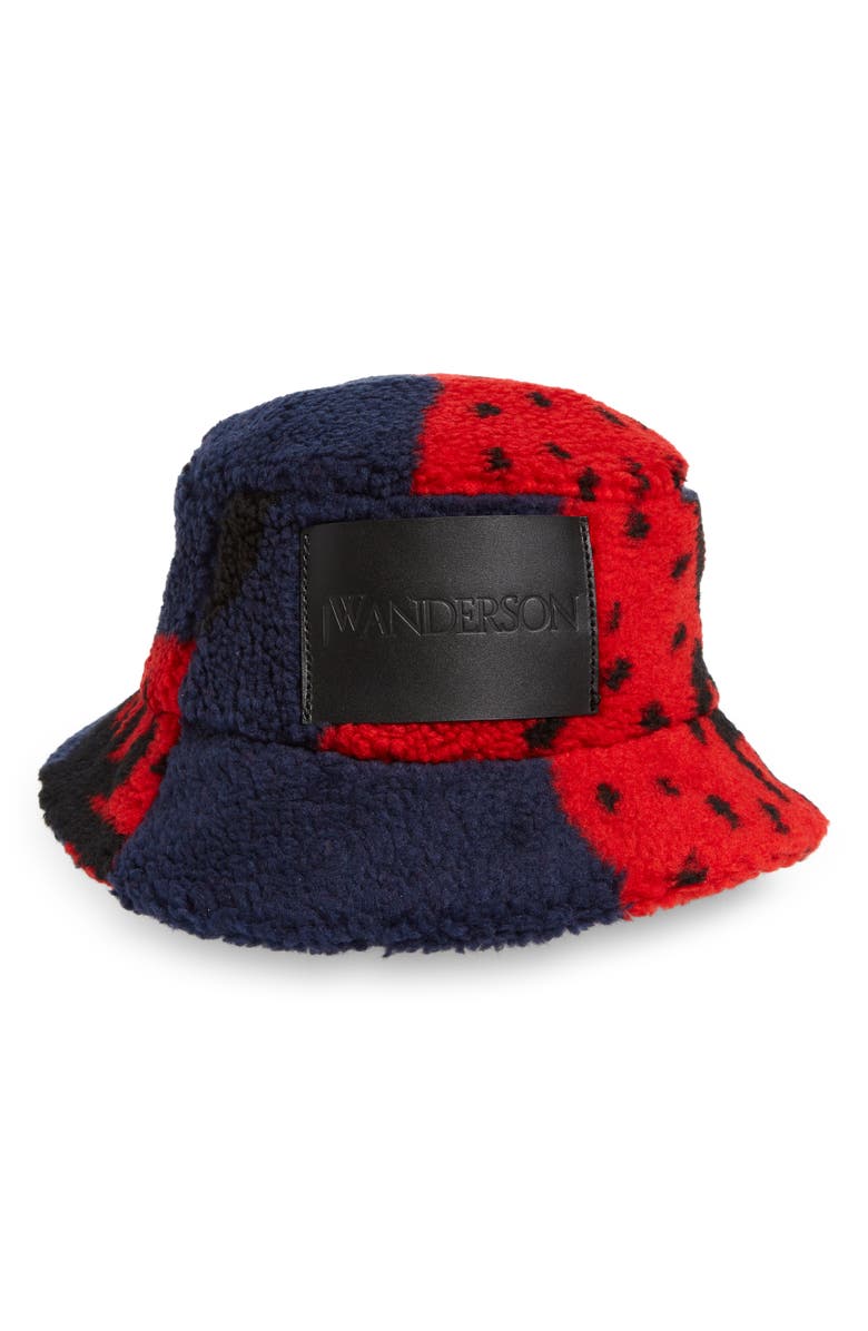 Detail Gucci Strawberry Bucket Hat Nomer 37