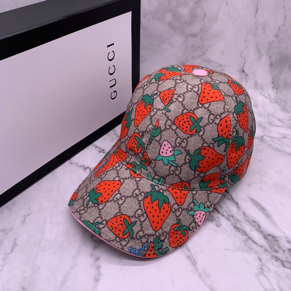 Detail Gucci Strawberry Bucket Hat Nomer 43